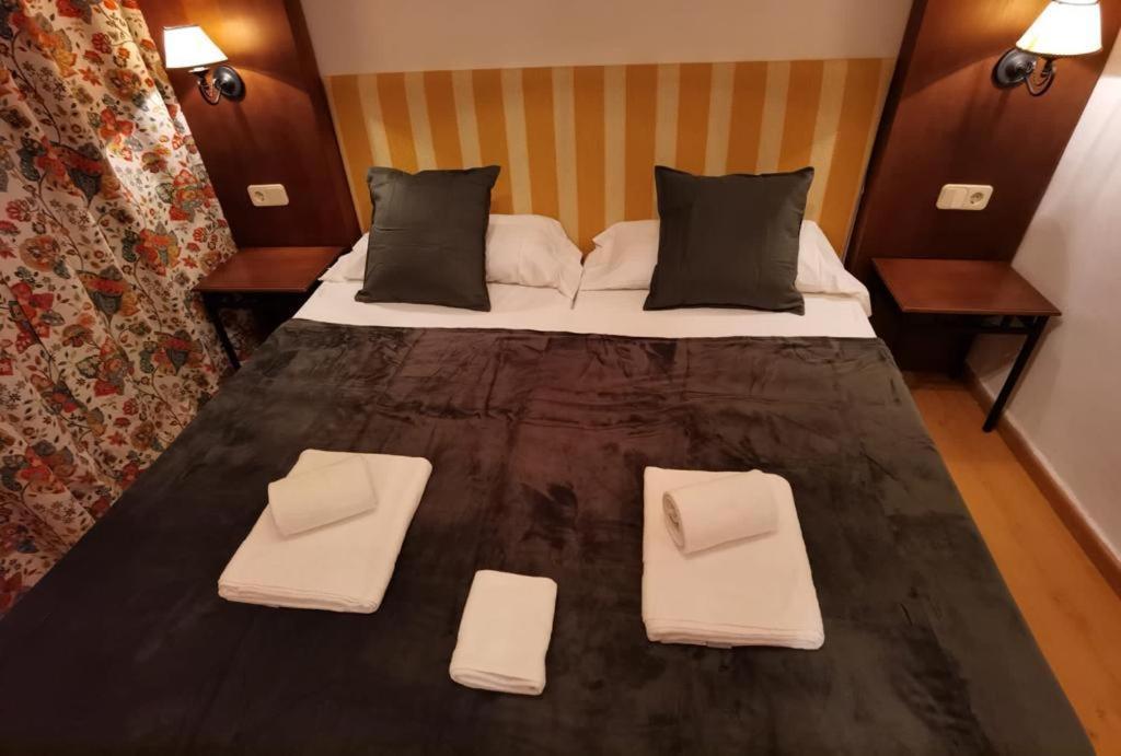 Hostal Rural Alto Tajo Poveda Poveda de la Sierra Exteriör bild