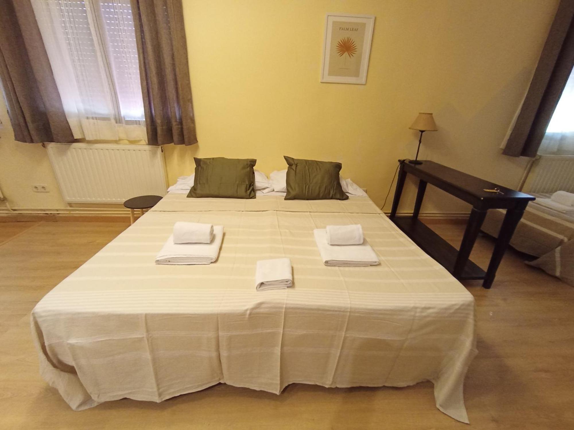 Hostal Rural Alto Tajo Poveda Poveda de la Sierra Exteriör bild