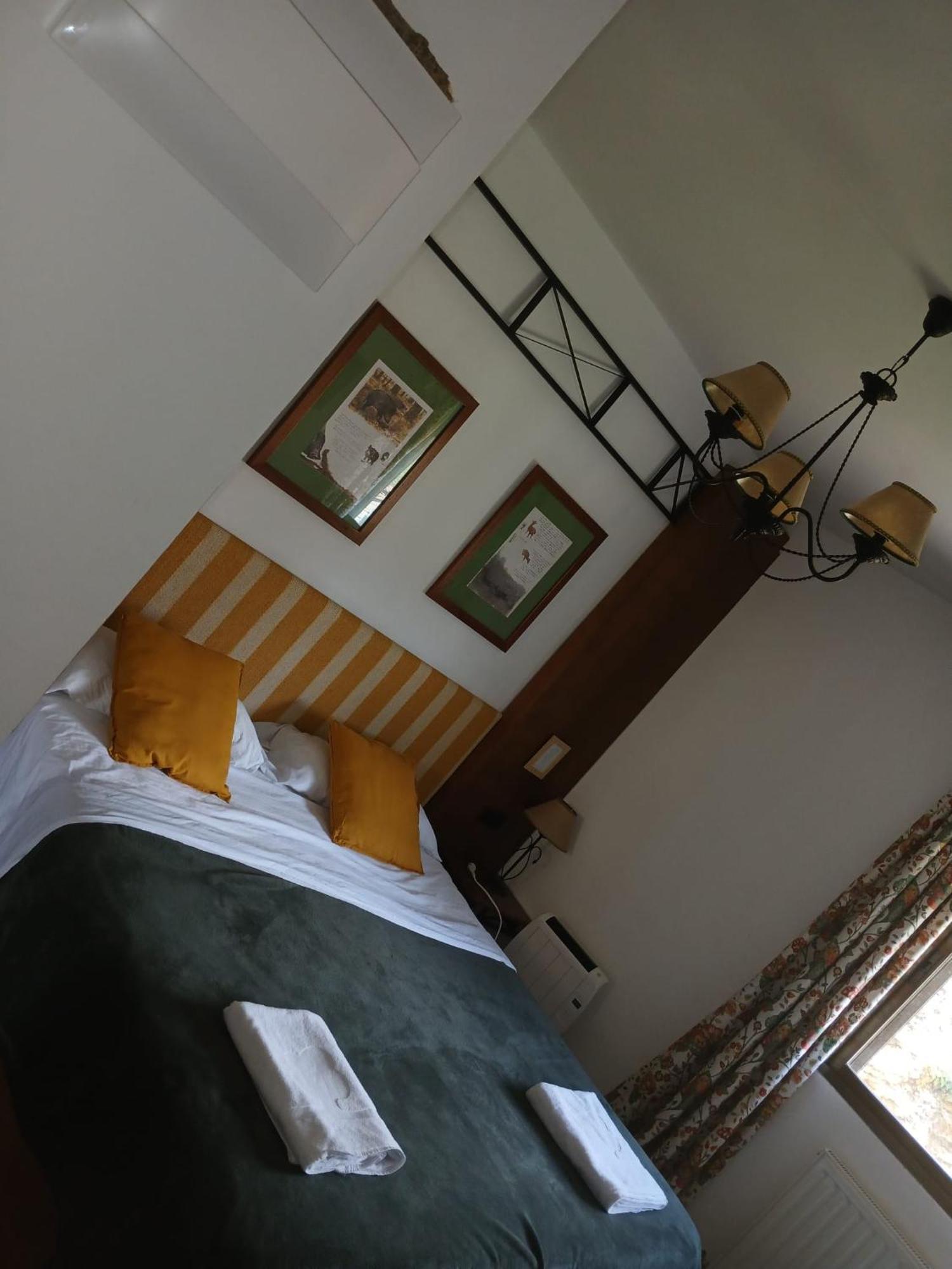 Hostal Rural Alto Tajo Poveda Poveda de la Sierra Exteriör bild